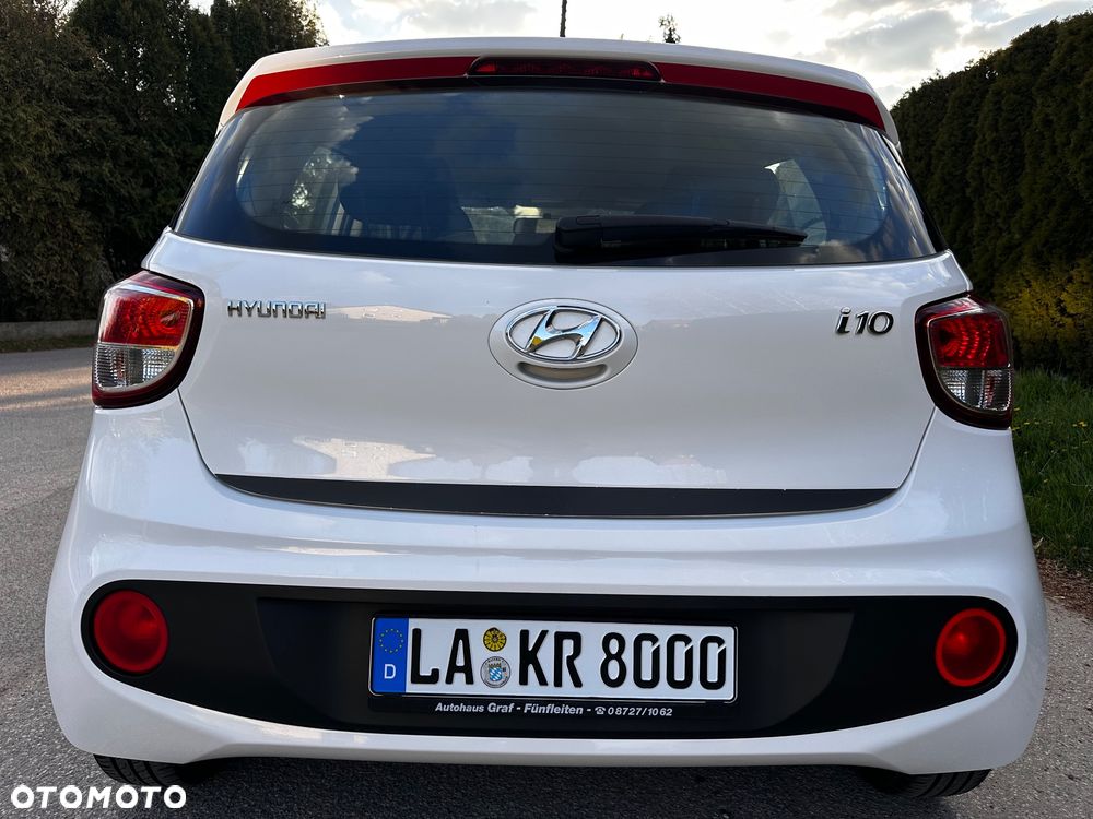 Hyundai i10 1.2 Fifa World Cup Edition - 9
