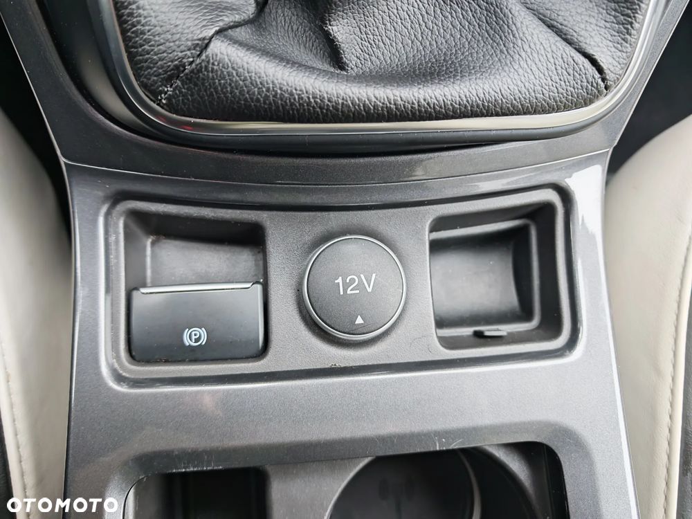 Ford Kuga 1.5 EcoBoost 2x4 Vignale - 28