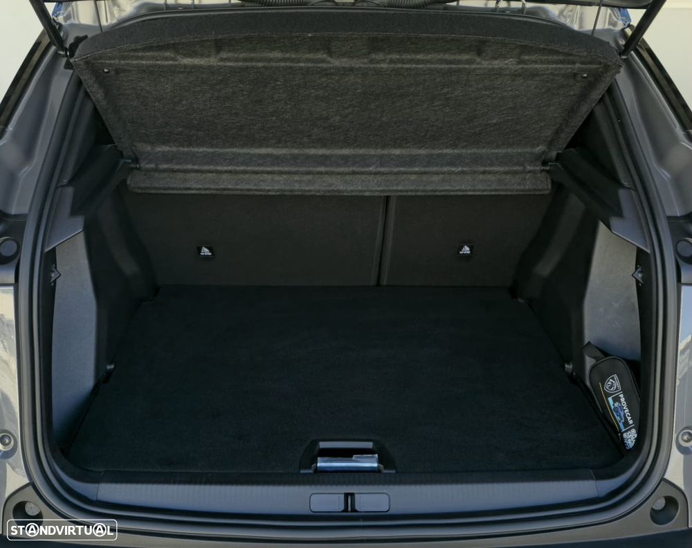 Peugeot e-2008 GT - 26