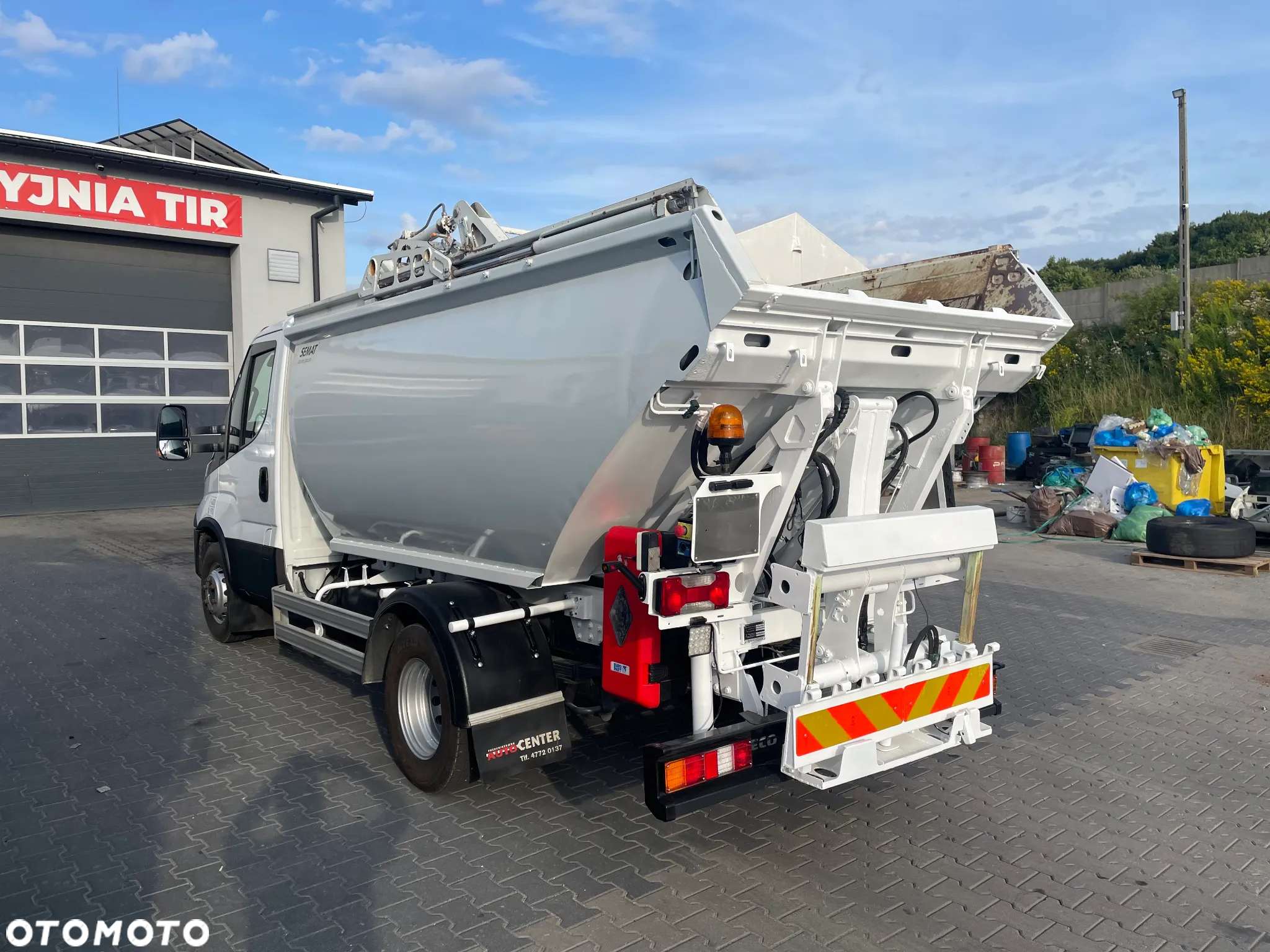Iveco Daily śmieciarka - 6