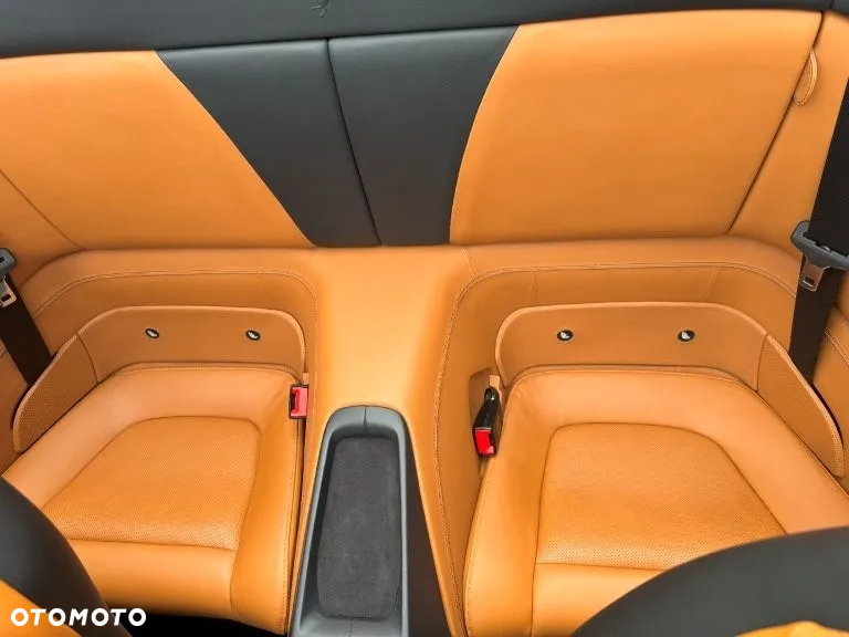 Ferrari Portofino - 29