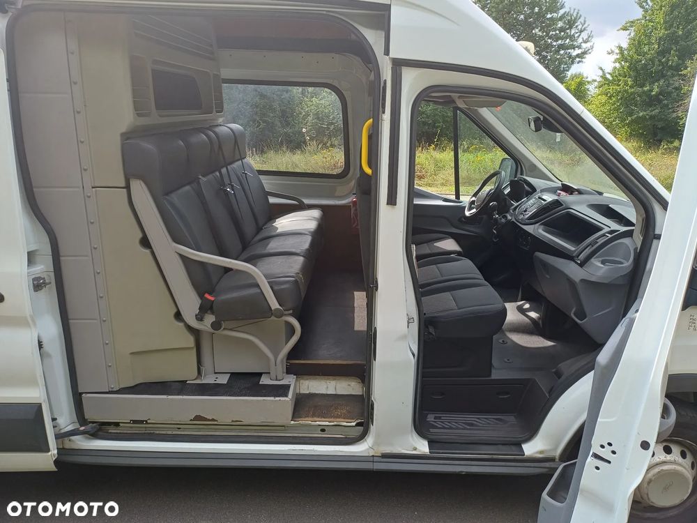 Ford Transit - 8