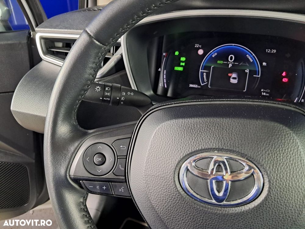 Toyota Corolla - 14