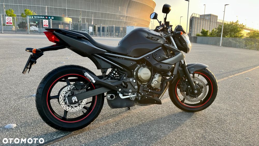 Yamaha XJ - 18