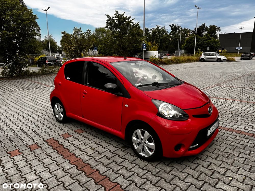 Toyota Aygo 1.0 VVT-i Chilli MM - 2