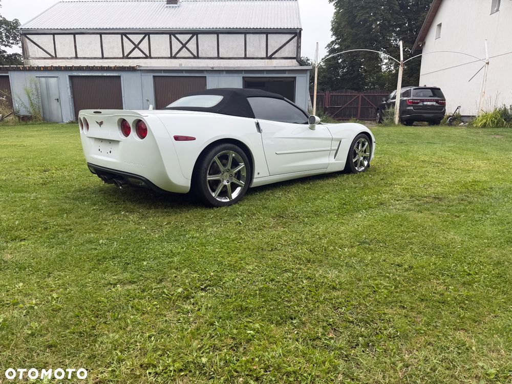 Chevrolet Corvette - 7