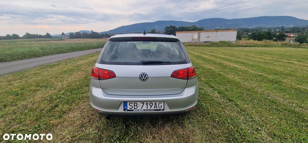 Volkswagen Golf - 3