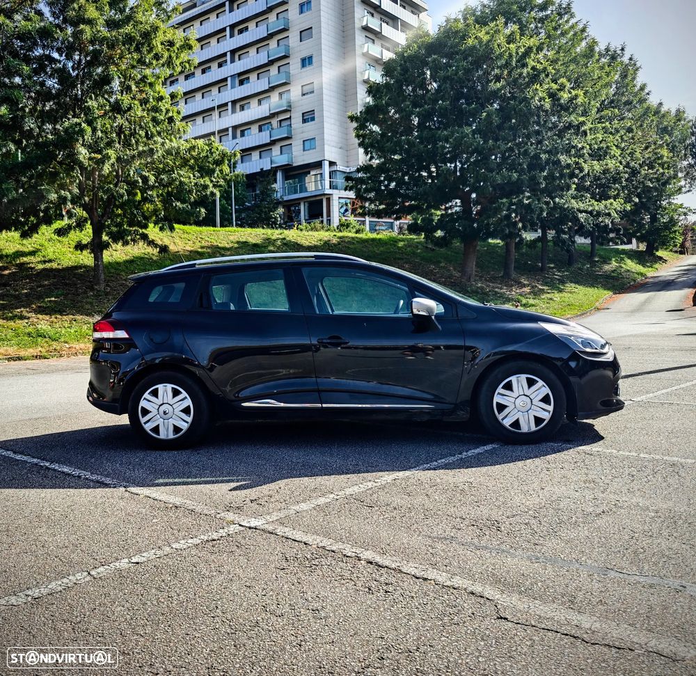 Renault Clio Sport Tourer 1.5 dCi GT Line - 16