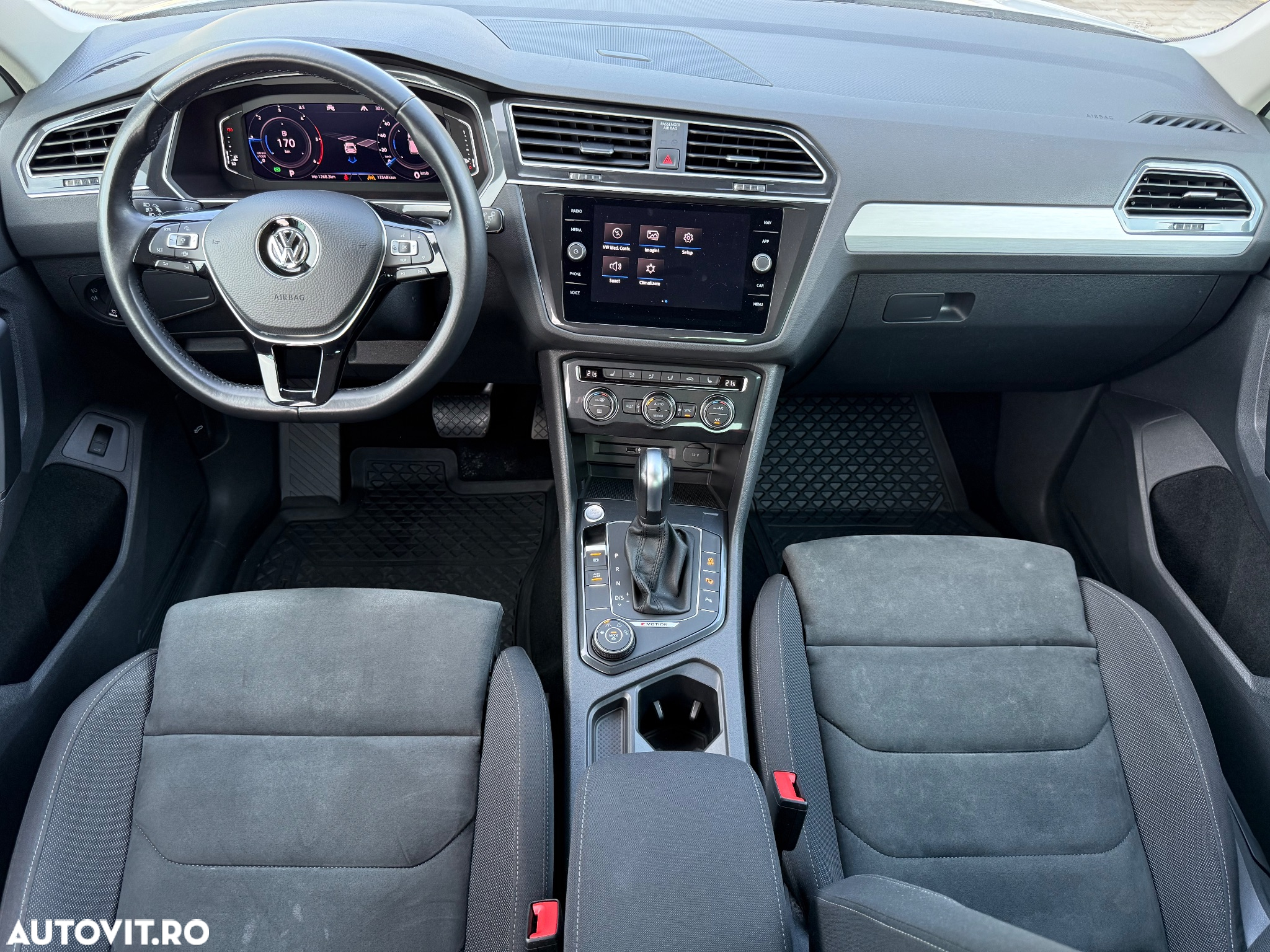 Volkswagen Tiguan 2.0 TDI 4Mot DSG Highline - 8