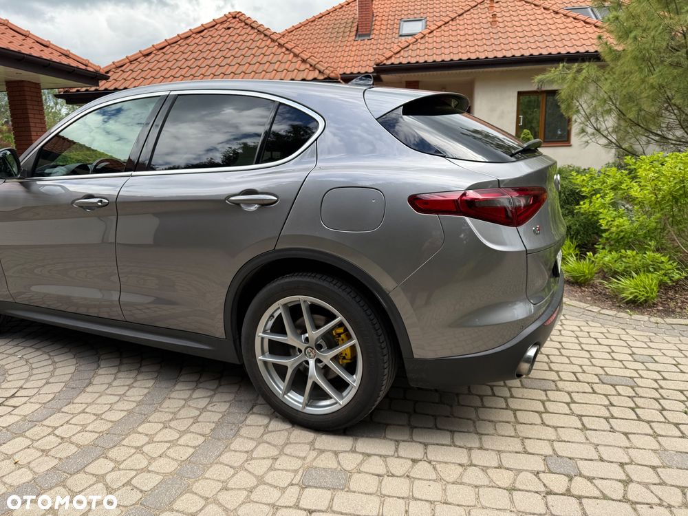 Alfa Romeo Stelvio 2.0 Turbo First Edition Q4 - 11