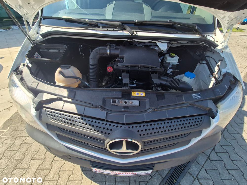 Mercedes-Benz Sprinter 316 CDi / KONTENER / NAJWIĘKSZY / PNEUMATYKA TYŁ / WINDA 750KG NA PILOT / BEZWYPADKOWY / SERWISOWANY / KLIMATYZACJA / KAMERA COFANIA / EURO 5 - 41