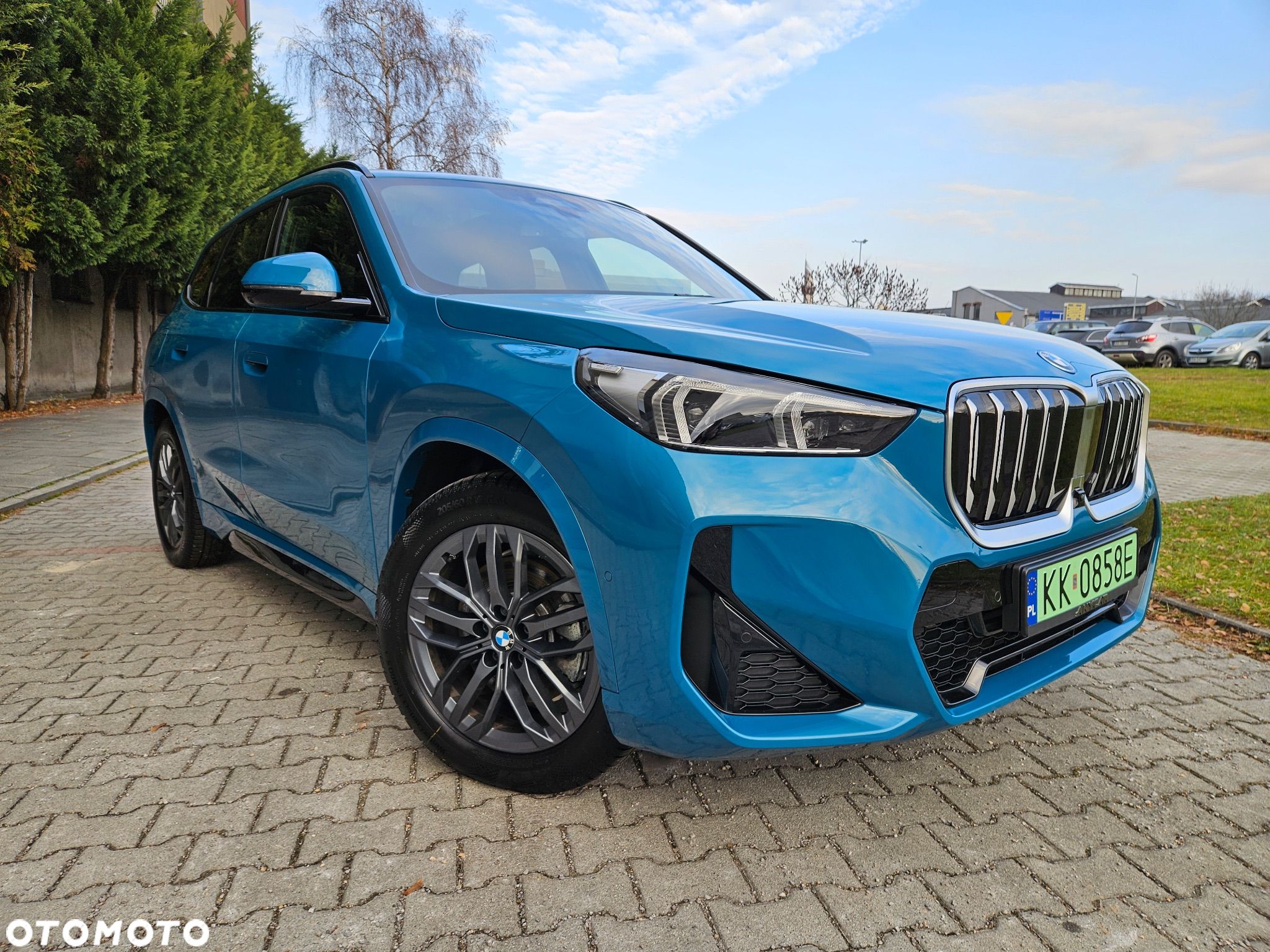 BMW iX xDrive40 76.6kWh Signature - 1