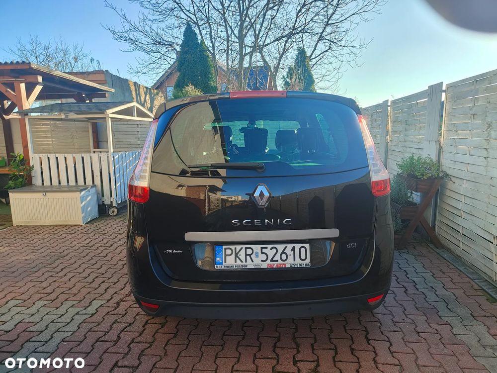 Renault Scenic - 9