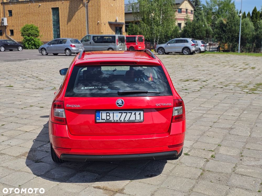 Skoda Octavia 2.0 TDI Elegance - 9