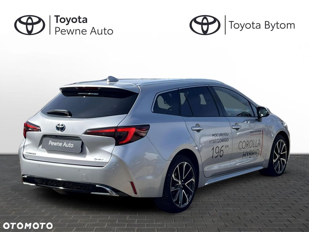 Toyota Corolla - 5