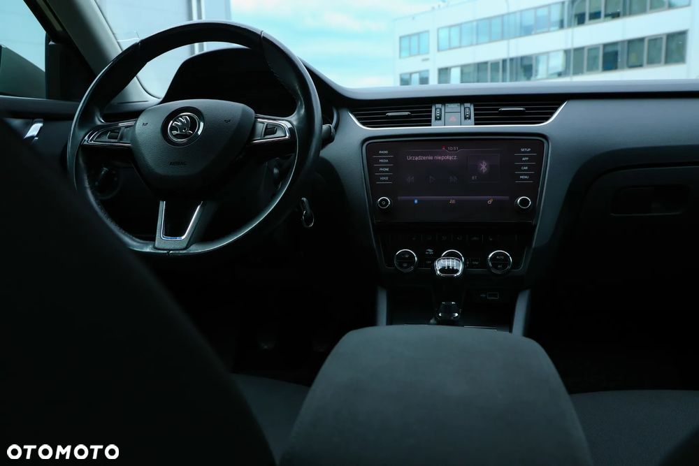 Skoda Octavia 1.4 TSI Ambition - 11