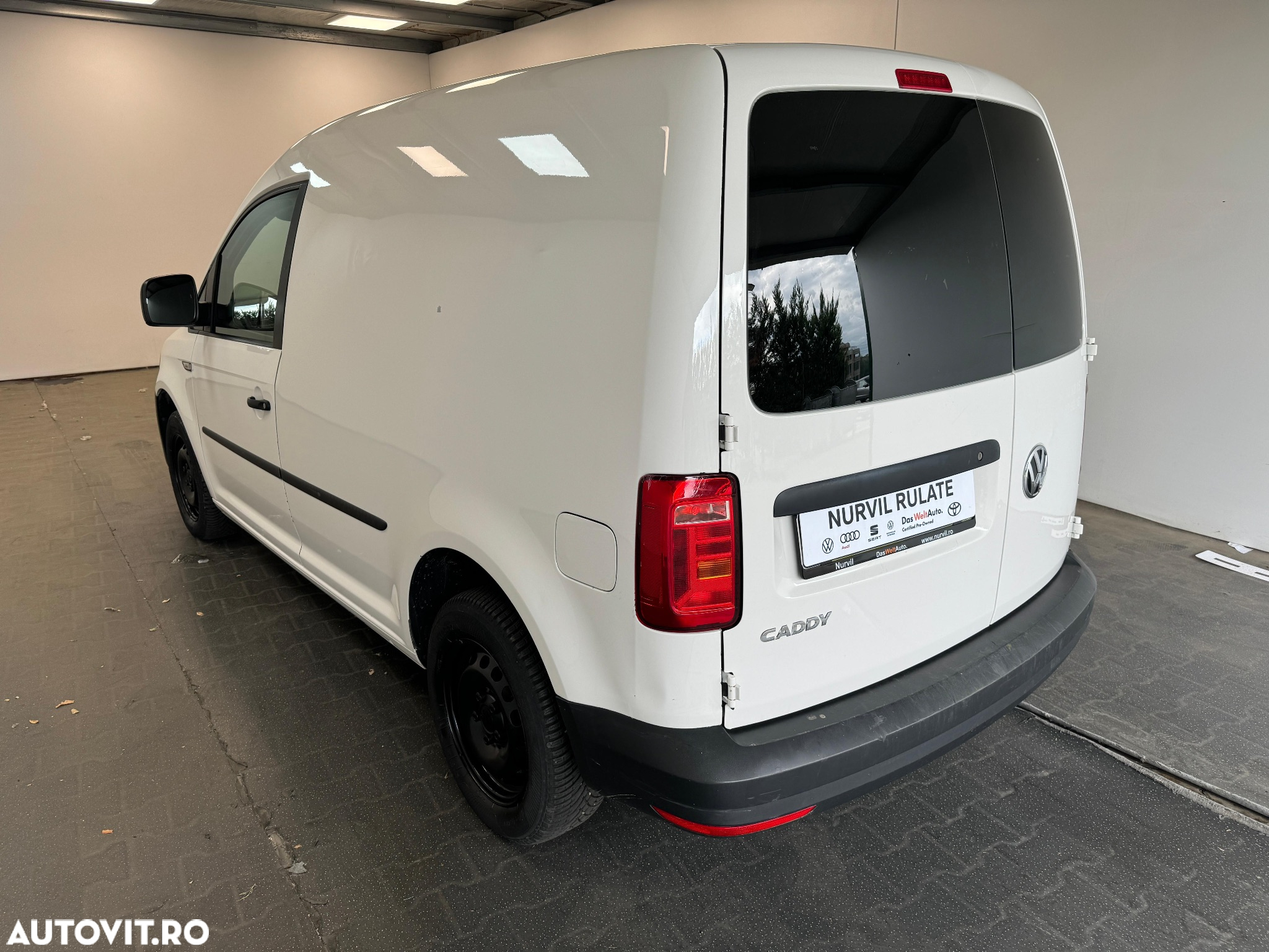 Volkswagen Caddy 2.0 TDI - 9
