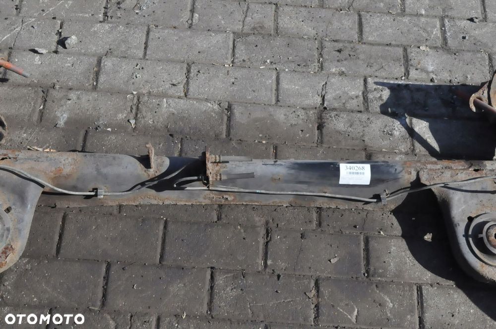 DACIA DUSTER ZAWIESZENIE BELKA TYŁ - 2