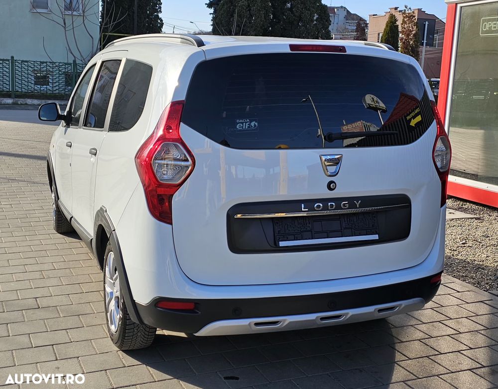 Dacia Lodgy TCe 130 GPF Stepway Plus - 6