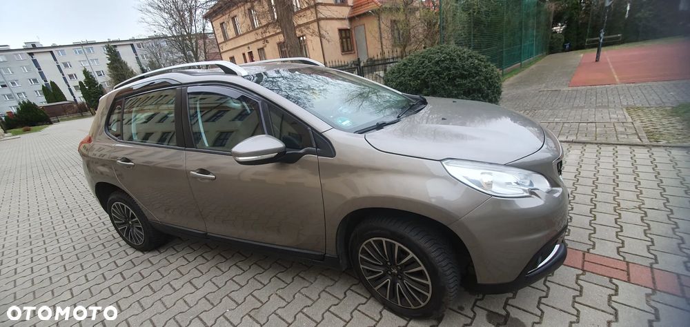 Peugeot 2008 PureTech 110 Stop&Start GT-Line Edition - 5