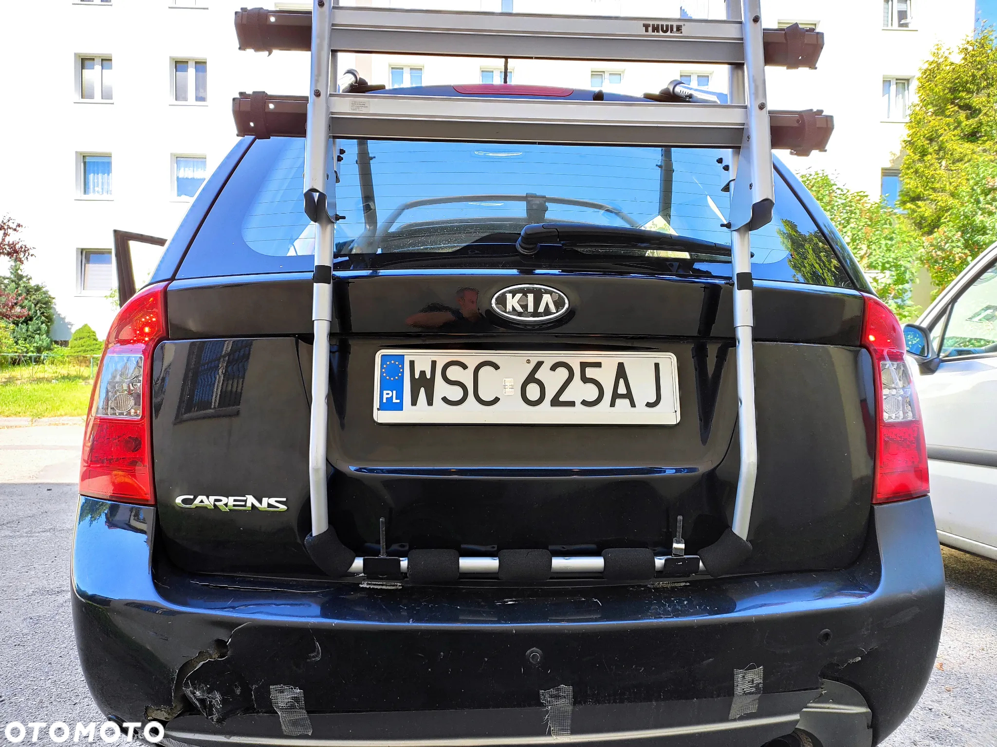 Kia Carens - 28