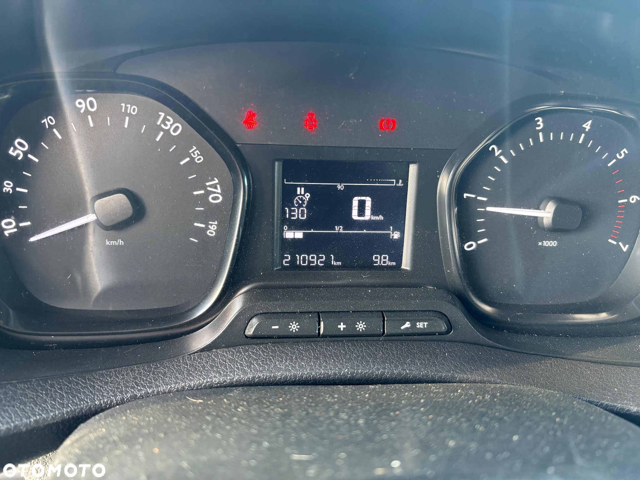 Peugeot Expert - 9