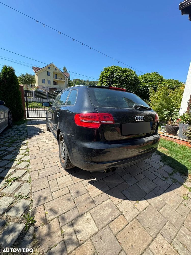 Audi A3 1.4 TFSI Sportback S tronic Ambiente - 5