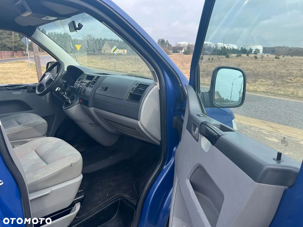 Volkswagen Transporter T5 - 7