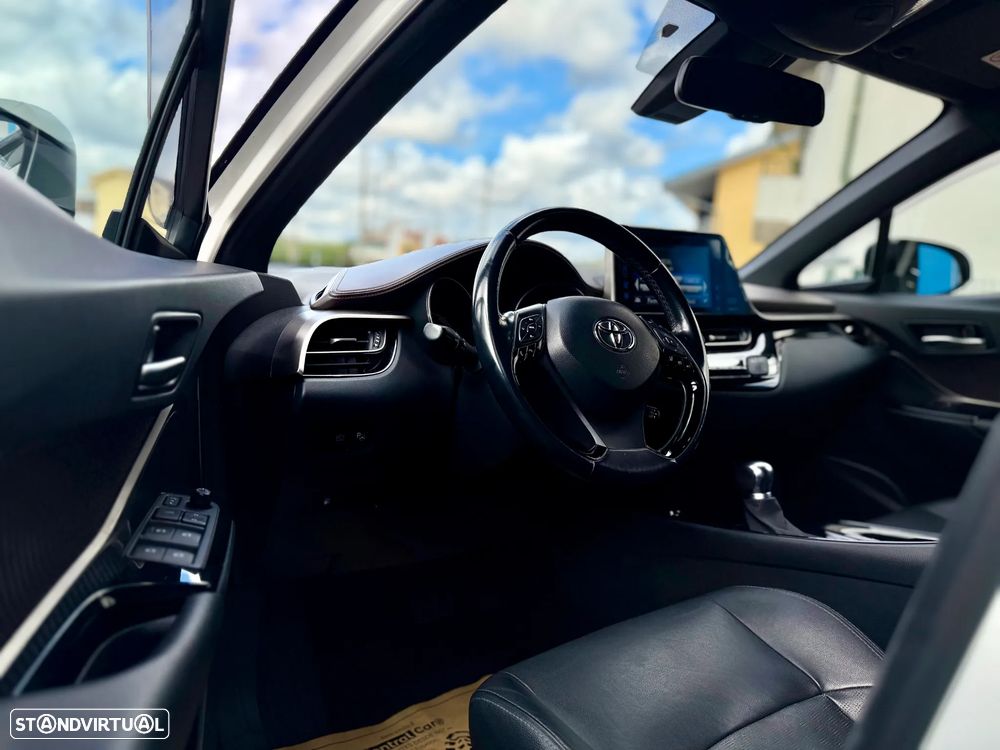 Toyota C-HR 1.8 Hybrid Exclusive - 12