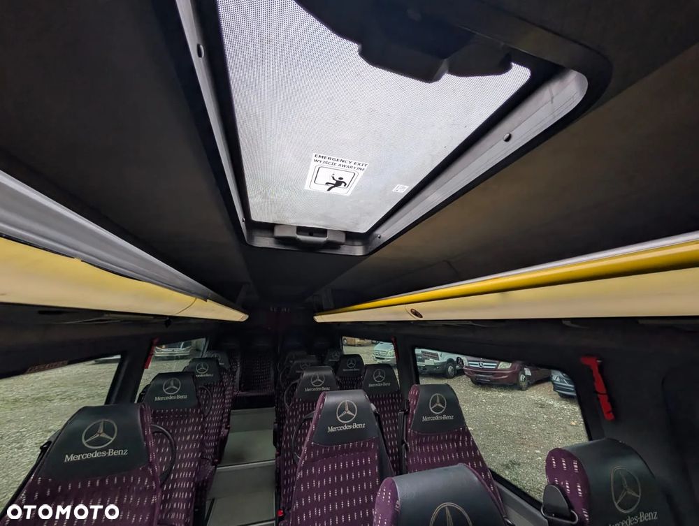 Mercedes-Benz Sprinter 519 - 15