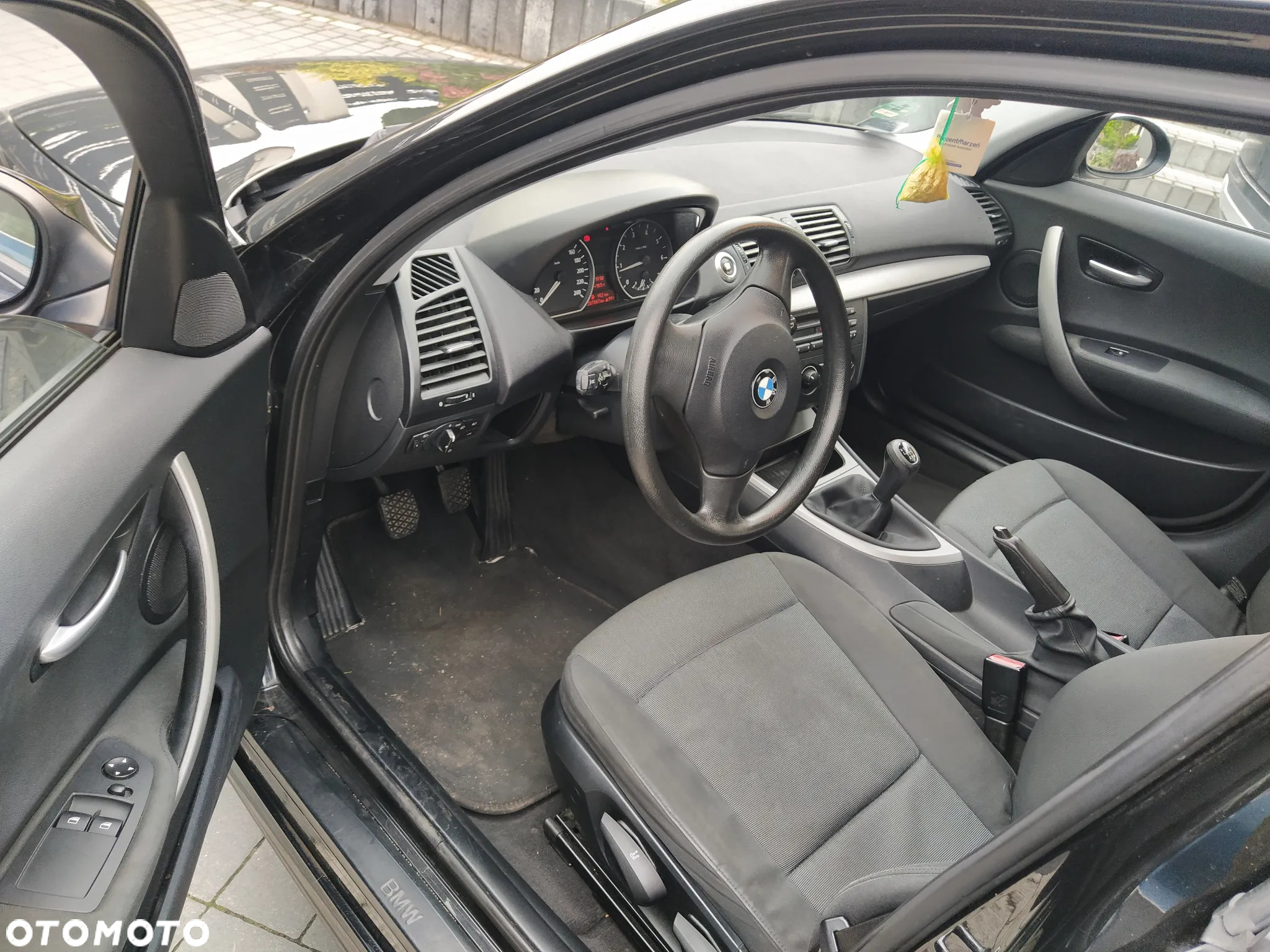 BMW Seria 1 116i - 6