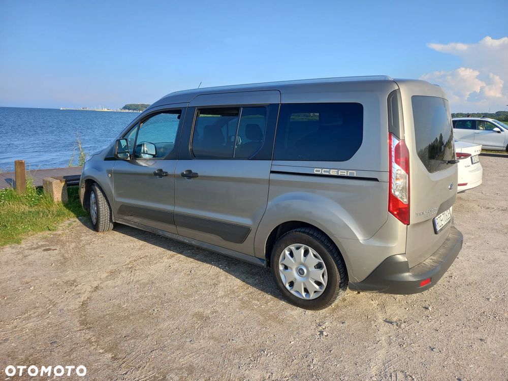 Ford Tourneo Connect Grand - 39