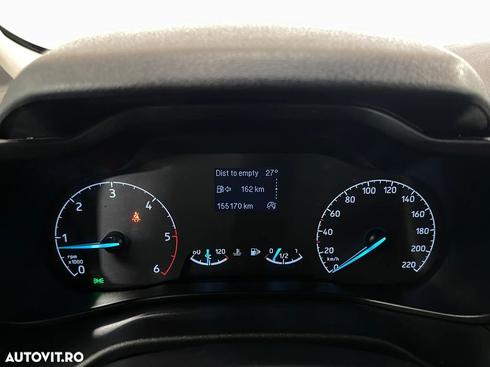 Ford Transit Connect - 17
