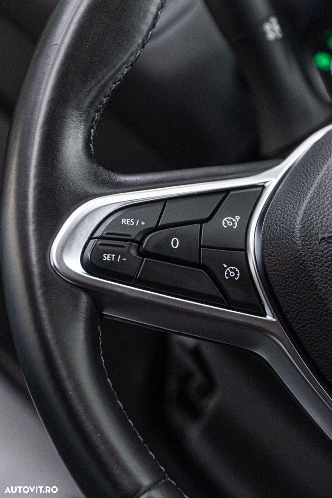 Renault Captur TCe 100 Intens - 18