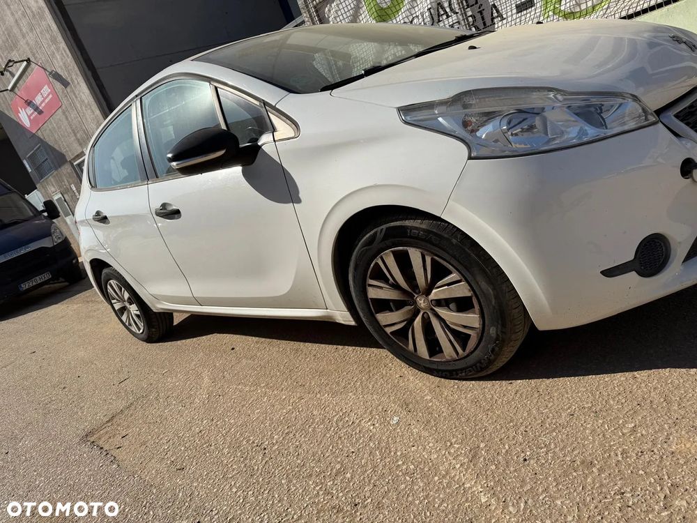 Peugeot 208 1.2 Ben. Konsola komplet,Tapicerka komplet,Pasy tył,Boczki - 5