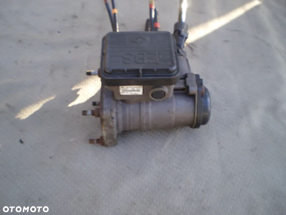 zawór, modulator EBS RENAULT premium  DXI  460 - 1