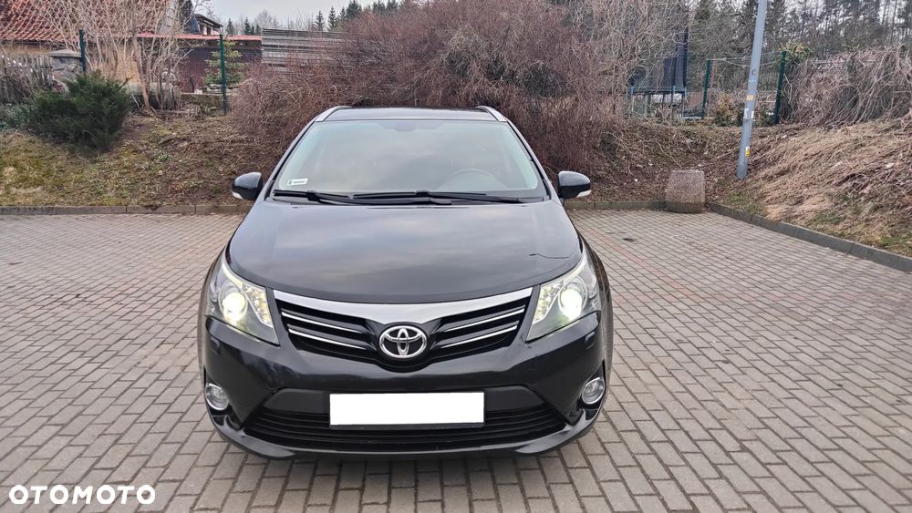 Toyota Avensis 2.0 D-4D Premium - 16