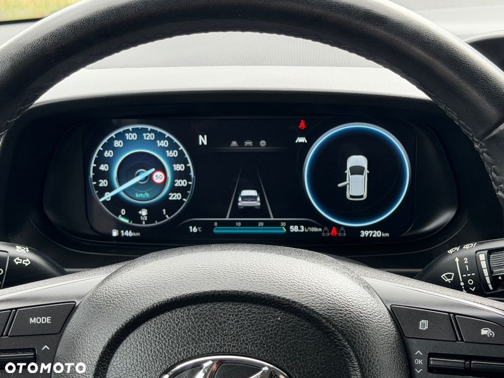 Hyundai i20 - 24
