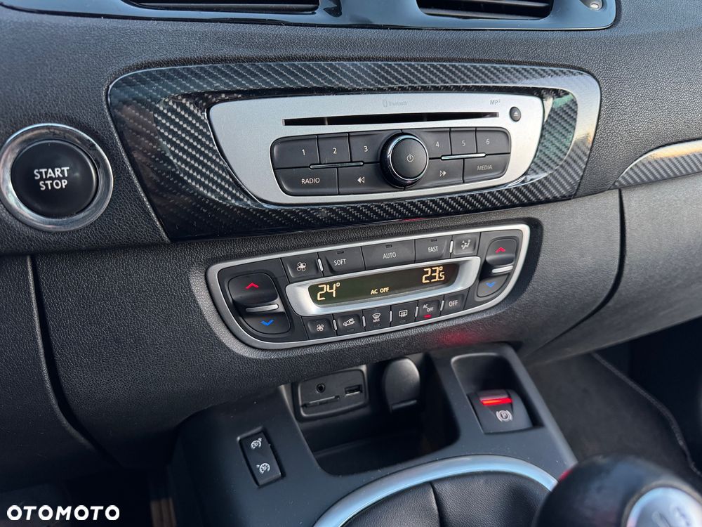 Renault Scenic 1.6 dCi Energy Bose Edition - 13