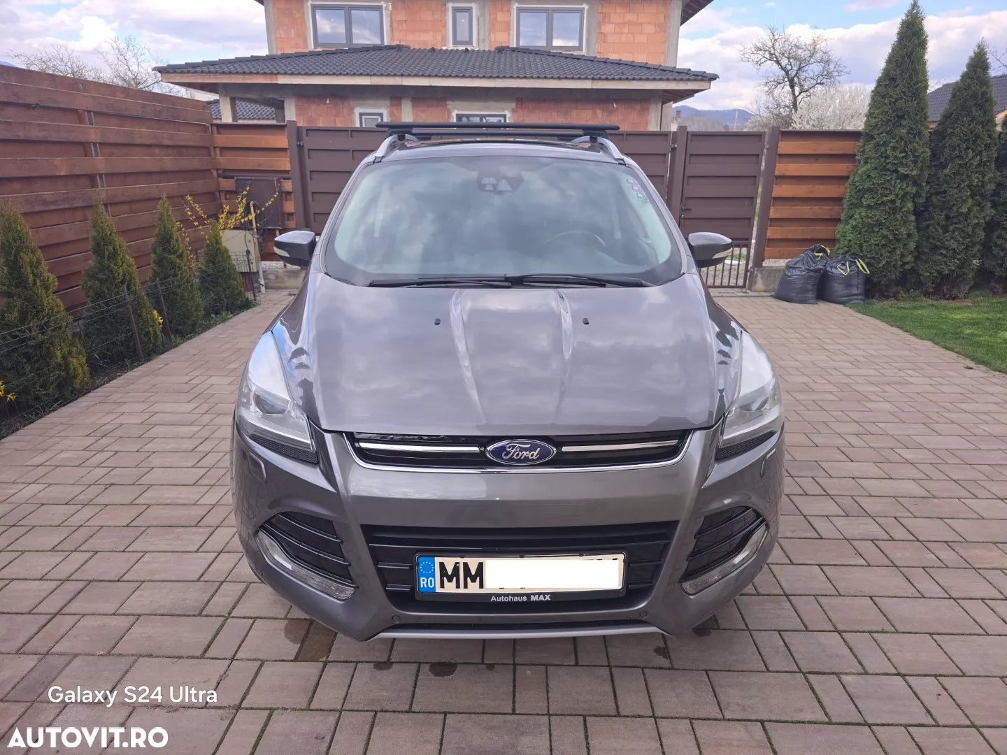 Ford Kuga 1.6 EcoBoost Aut. 4WD Titanium - 3