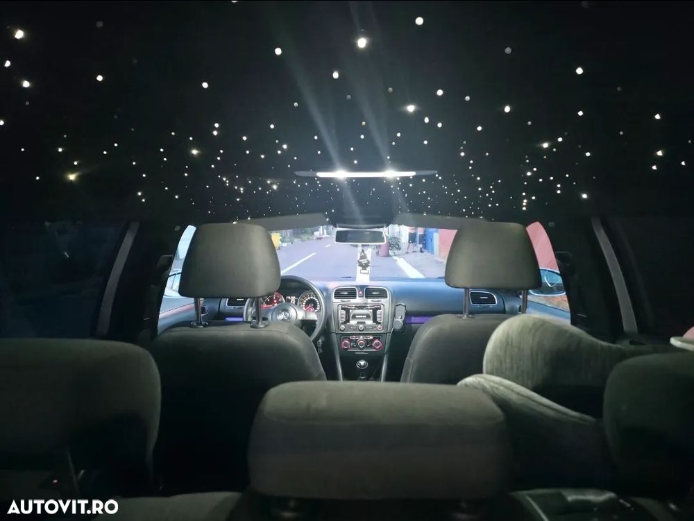 Volkswagen Golf - 13