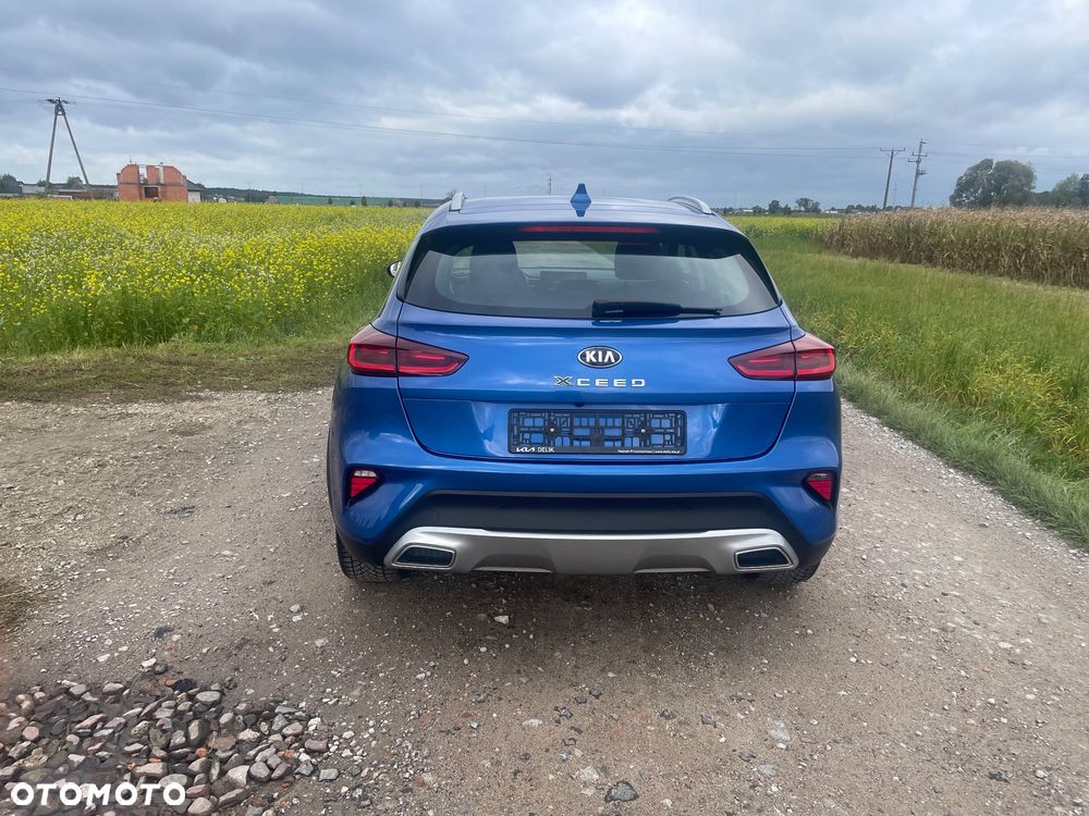 Kia XCeed - 4