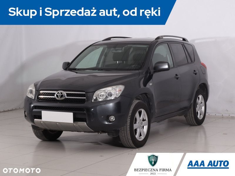 Toyota RAV4 - 3
