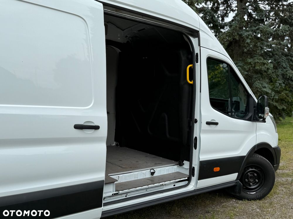 Ford Transit - 10