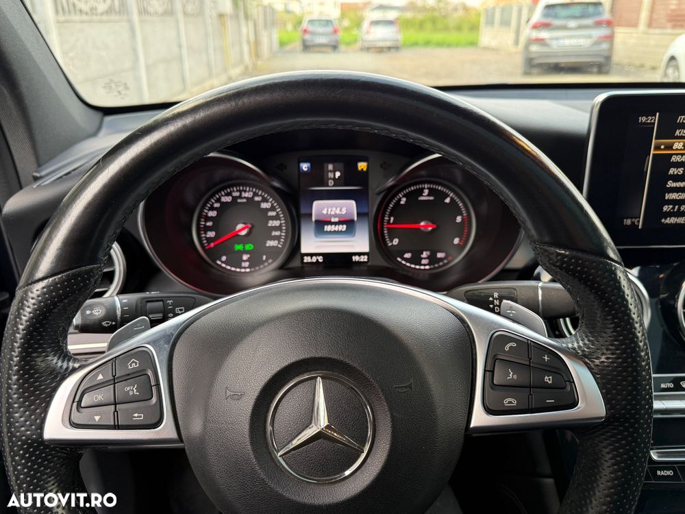 Mercedes-Benz GLC 220 d 4MATIC 9G-TRONIC AMG Line - 35