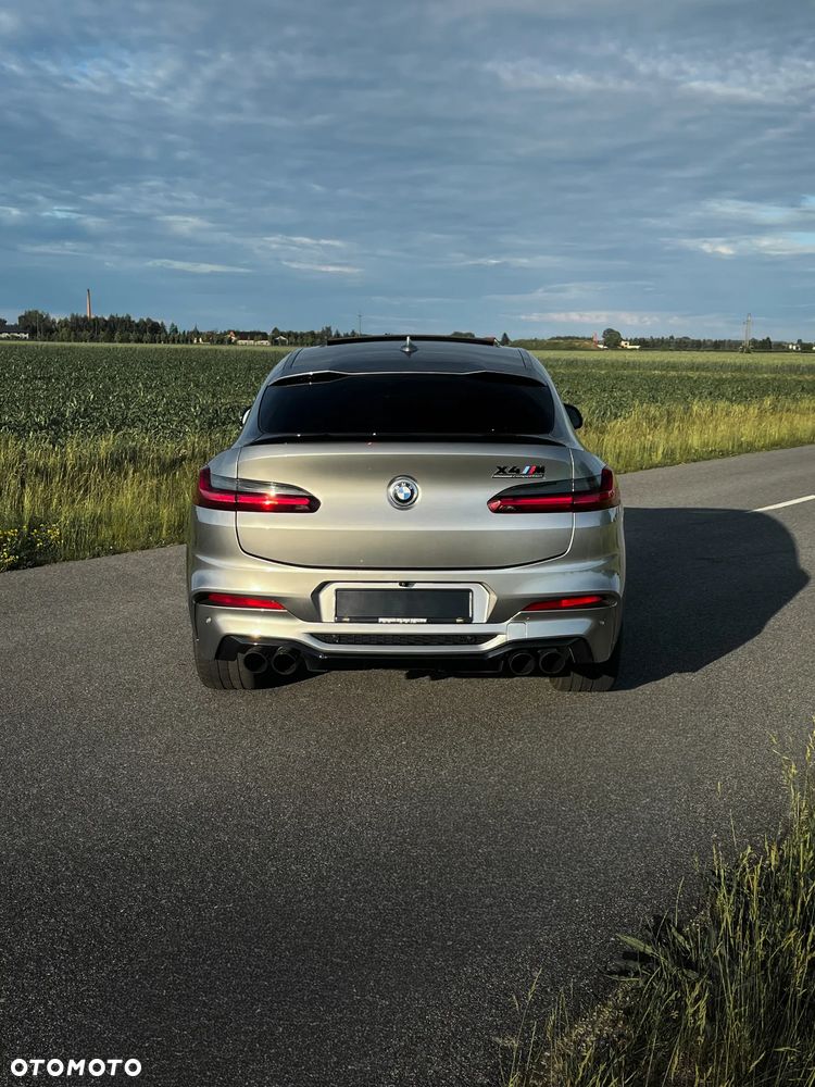 BMW X4 M Competition - 4