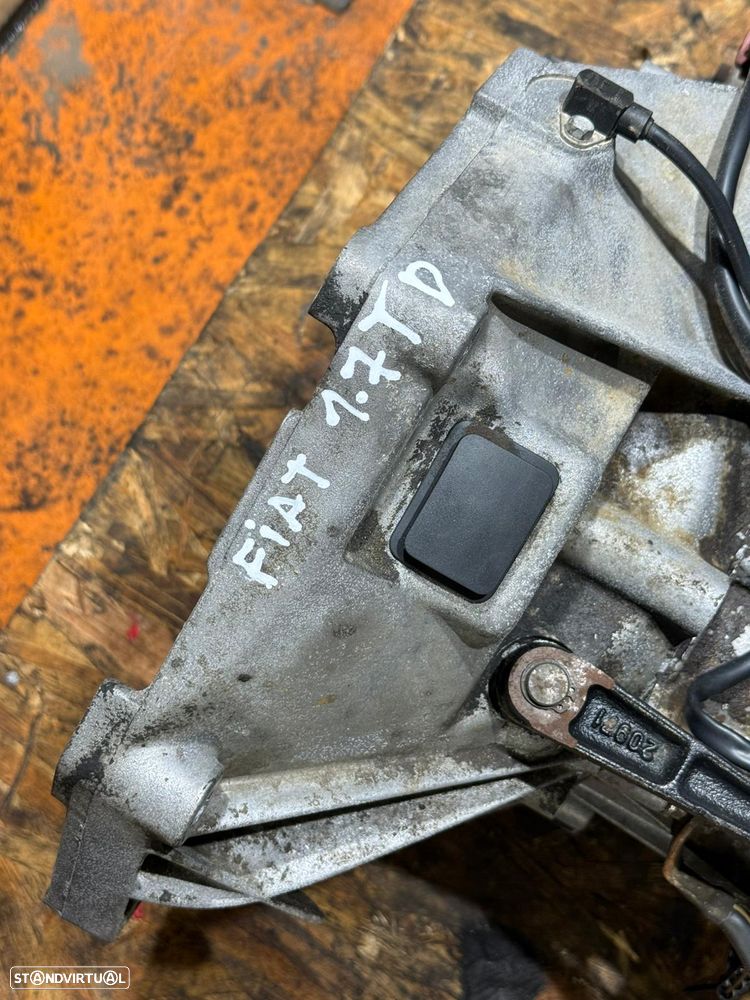 Caixa de Velocidades Fiat Punto 1.7TD - 5