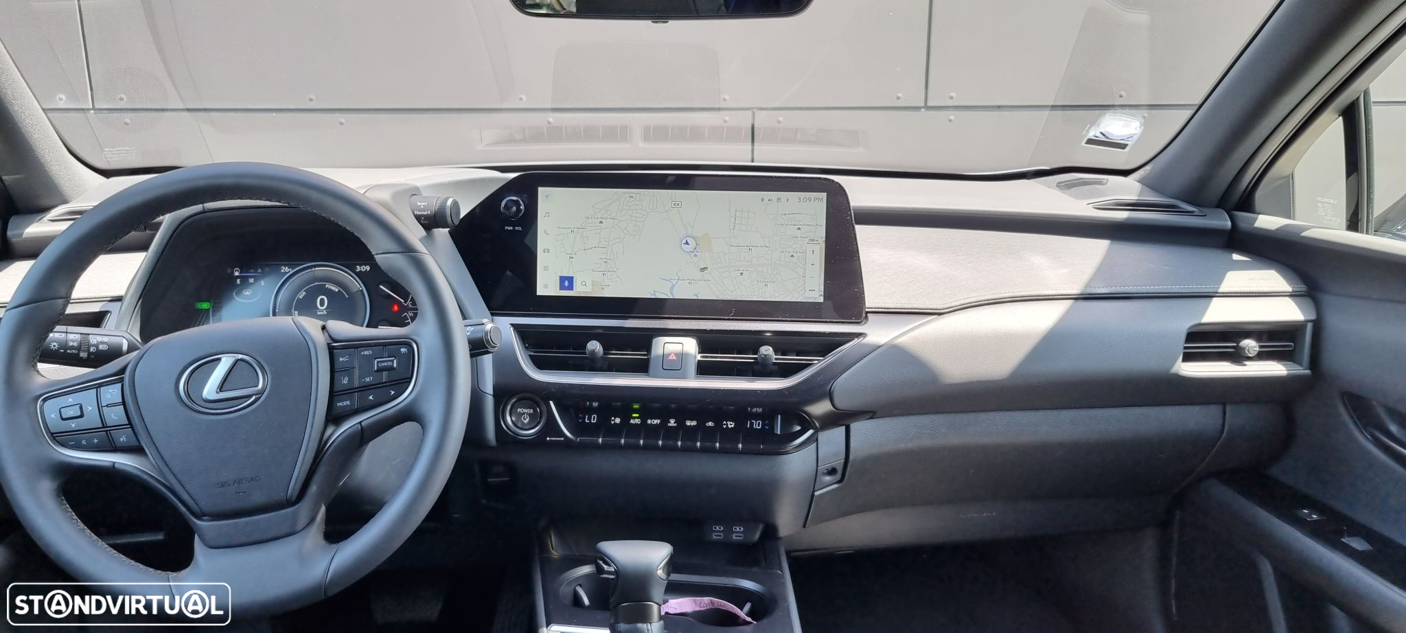 Lexus ux-250h Sport - 7