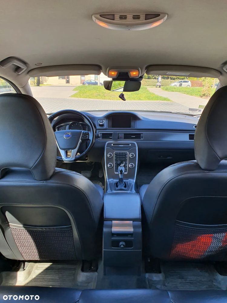Volvo XC 70 - 9