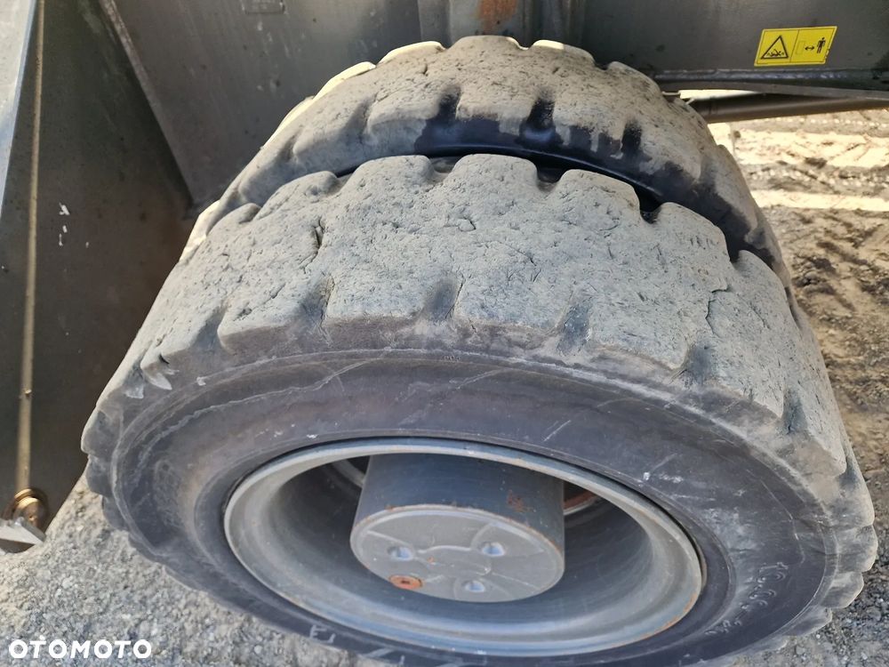 Sennebogen 821E jak FUCHS CAT M500 - 20